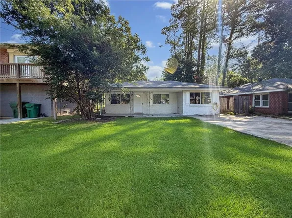 808 Pine Tree St, Slidell, LA 70458