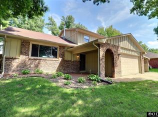 3010 Palmer Dr, Fremont, NE 68025
