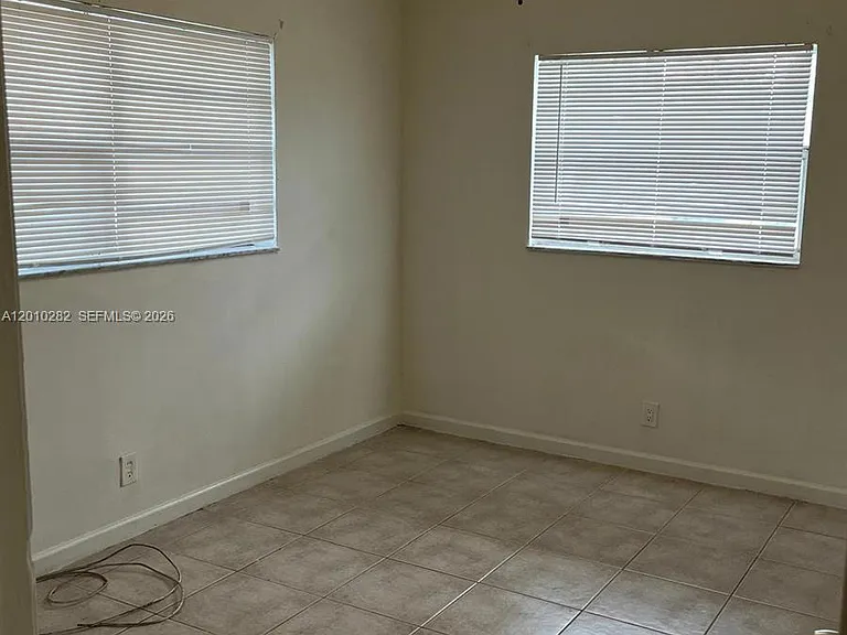 7721 SW 10th Ct #B — Photo 1