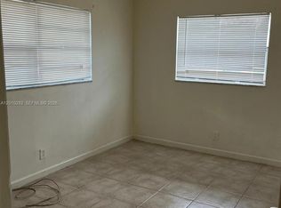 7721 SW 10th Ct APT B, Pompano Beach, FL 33068