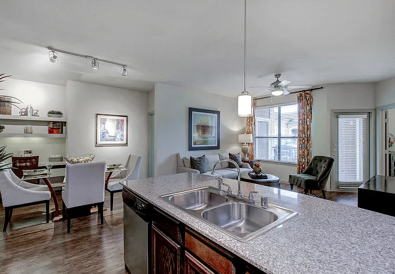 Summercrest Burleson Apartments — Photo 13