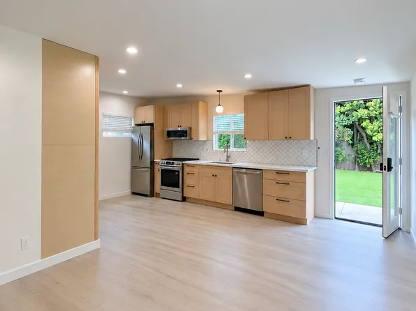 5122 Willowcrest Ave, North Hollywood, CA 91601