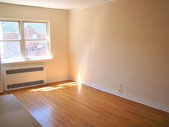 3rd image of 6709 Burns St Floor 2