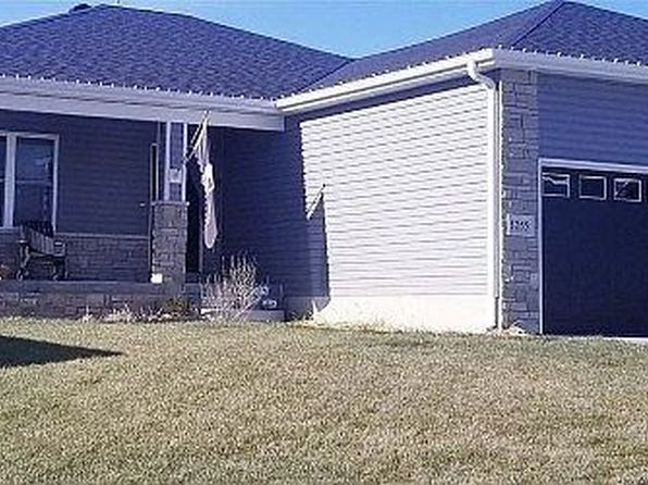 1255 Oakview Dr