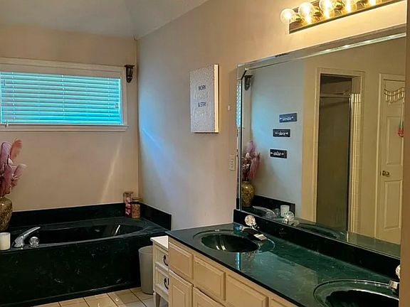 5th image of 5388 Bradley Ridge Cv