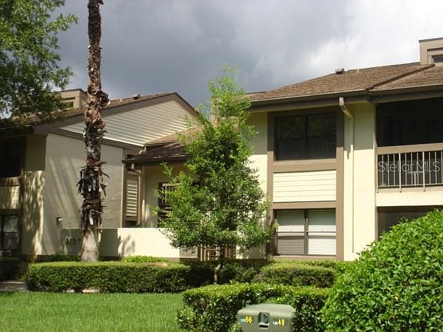 1st image of 218 Woodlake Wynde
