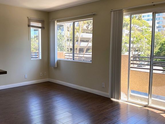 2nd image of 701 S Kingsley Dr #202