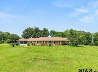 5010 Bobwhite Rd, Gilmer, TX 75645