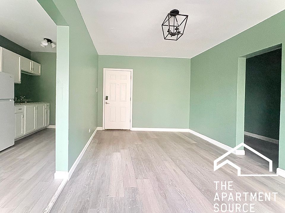 1st image of 6226 S Western Ave #206