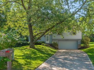 8259 Ravenwood Way, West Chester, OH 45069