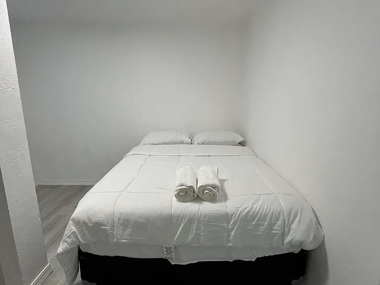 6215 Algonquin Rd #2 — Photo 2