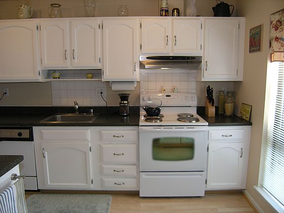 Kitchen view from side