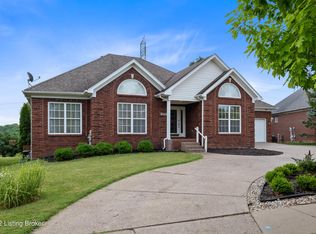 4320 Pleasant Glen Dr, Louisville, KY 40299
