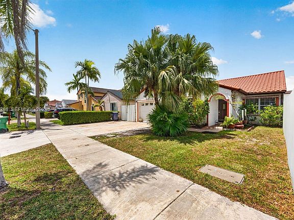 3rd image of 25014 SW 123rd Pl