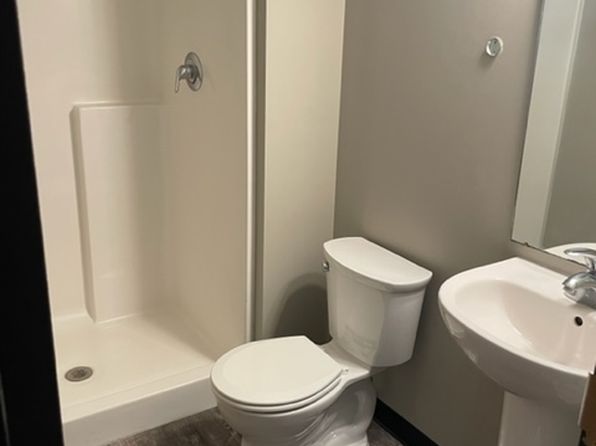 1421 P St #404