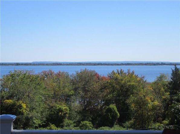 5443 Post Rd Floor 2