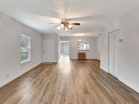 5th image of 1960 SE 1st Cir #4B