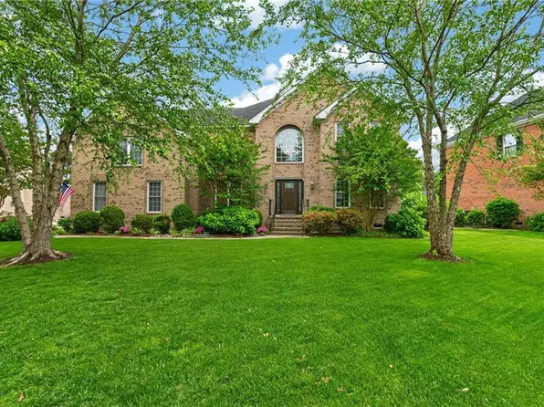 2748 Rex Ln, Virginia Beach, VA 23456