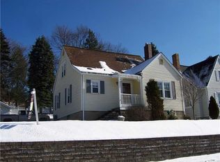2522 Woodland Rd, Ambridge, PA 15003