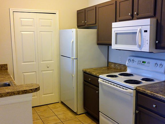 4th image of 5550 E Michigan St APT 3301