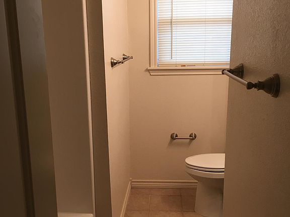 5th image of 5201 Durango Dr