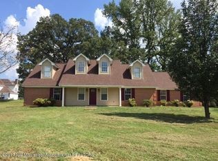 3220 Grand Oaks Dr, Hernando, MS 38632
