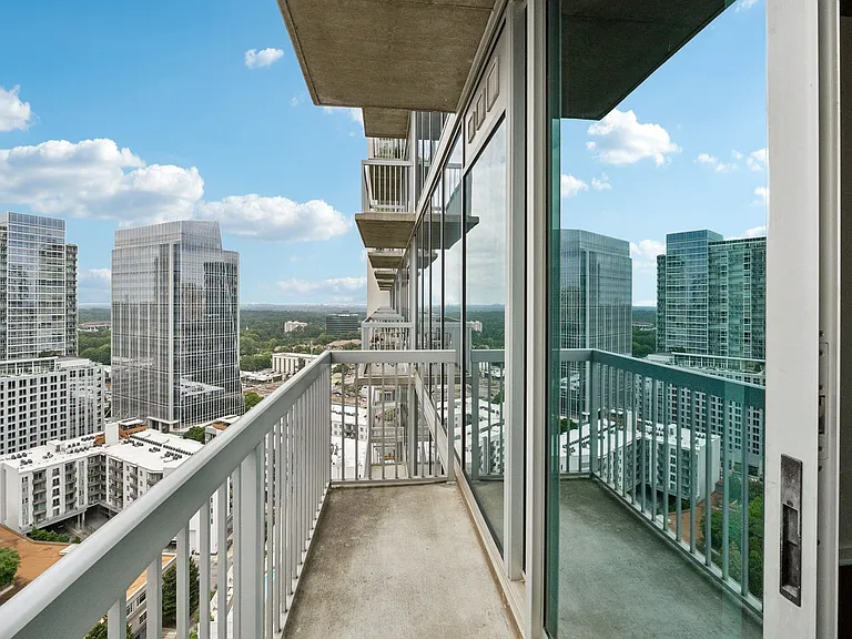 3324 Peachtree Rd NE #2304 — Photo 19