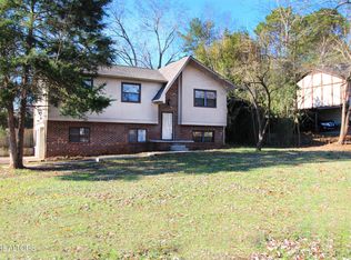 1809 Cannondale Rd, Knoxville, TN 37922