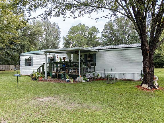 3rd image of 4373 SW Old Wire Rd