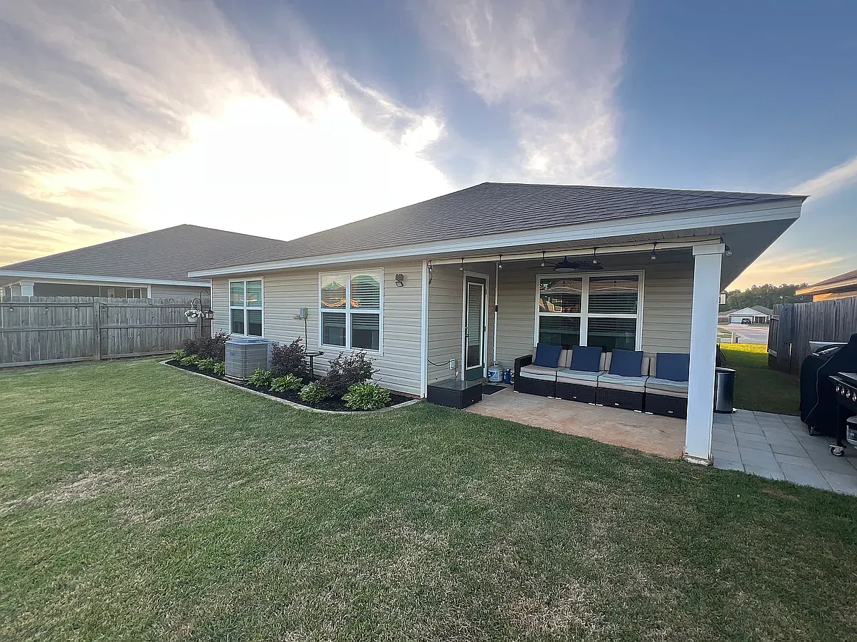3 bed, 1639 sqft, $2,000 — Photo 4