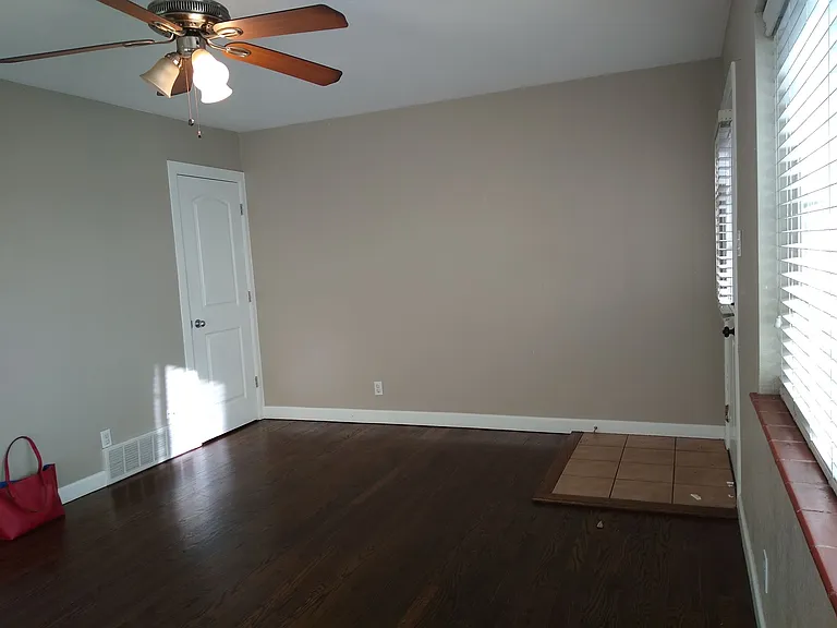 3316 N Adams St — Photo 9