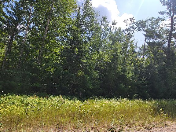 5th image of 15907 Avenue Du Chalet