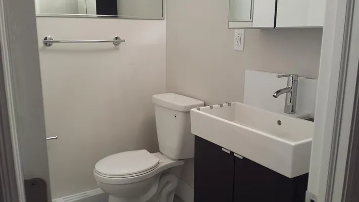 Rented by Astoria Realty | media 11