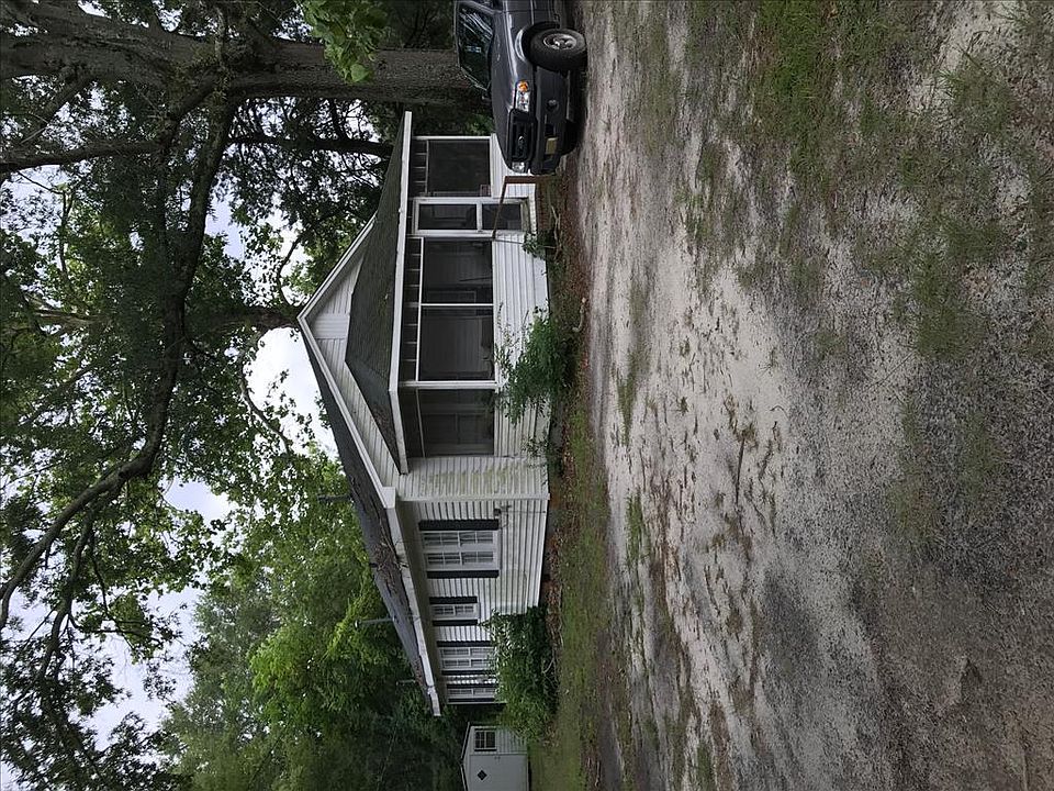 2nd image of 9 Laverne Ave