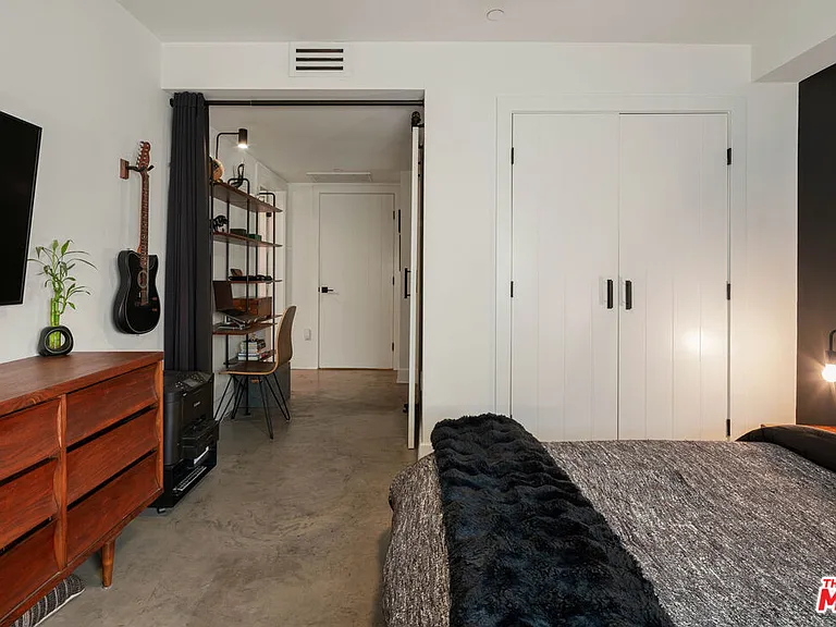 1400 N Vista St #1 — Photo 17