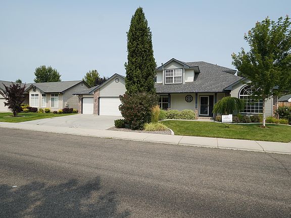 2nd image of 1820 W Sonoma Dr
