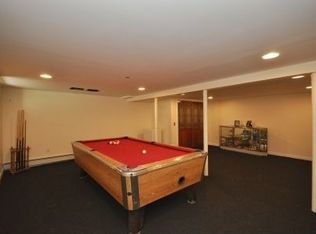 64 Highland Ave, Barrington, RI 02806