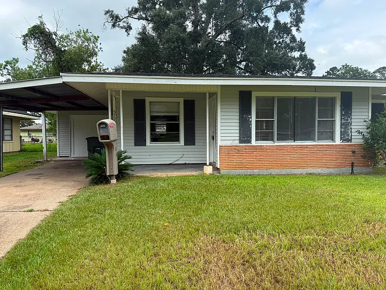 5720 Shivers Dr — Photo 1