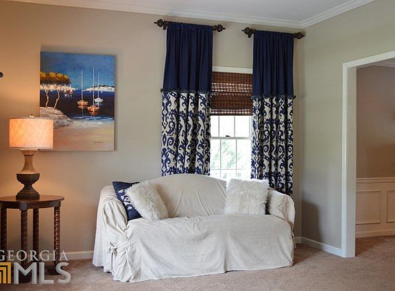 3rd image of 1599 Beaver Creek Ln