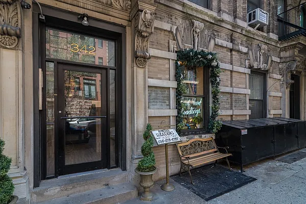 Rented by Sky Management | media 45