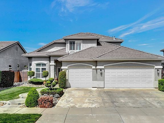 2nd image of 1560 Sophie Ln