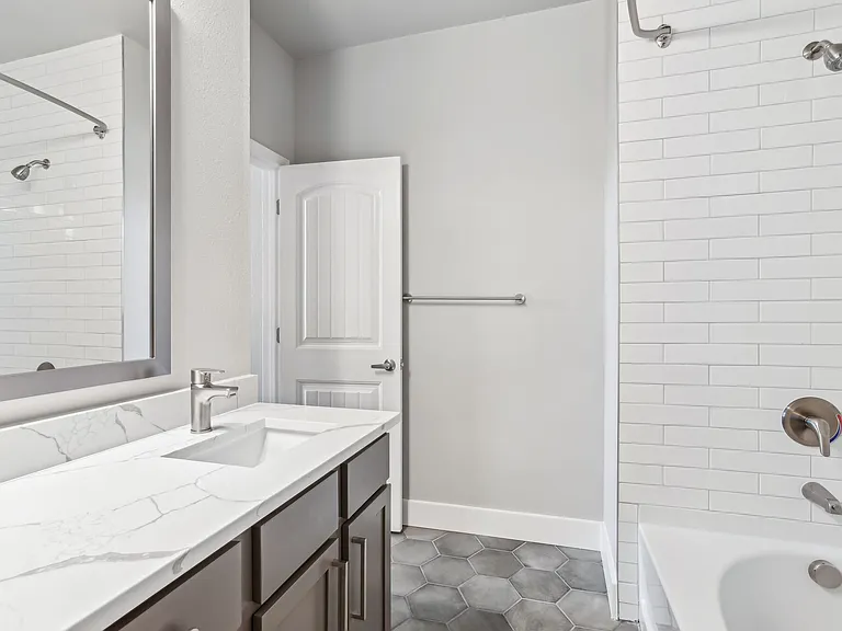 The Apartments at Brayden — Photo 45