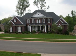 5005 Stanbury Dr, Matthews, NC 28104