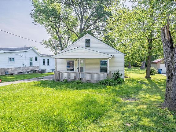 2nd image of 18 Shumate Ave