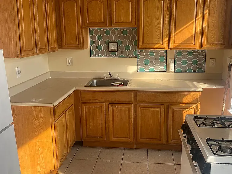 301 3rd St #6D — Photo 1