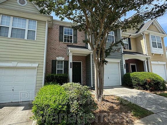 3rd image of 322 Antebellum Pl