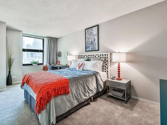 2nd image of 58 W Huron St #407