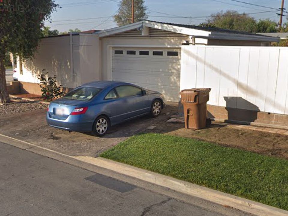 2nd image of 11752 Fredrick Dr
