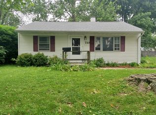 710 E Michigan Ave, Urbana, IL