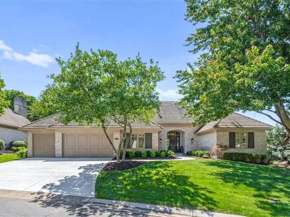 2149 W 114th Ter, Leawood, KS 66211